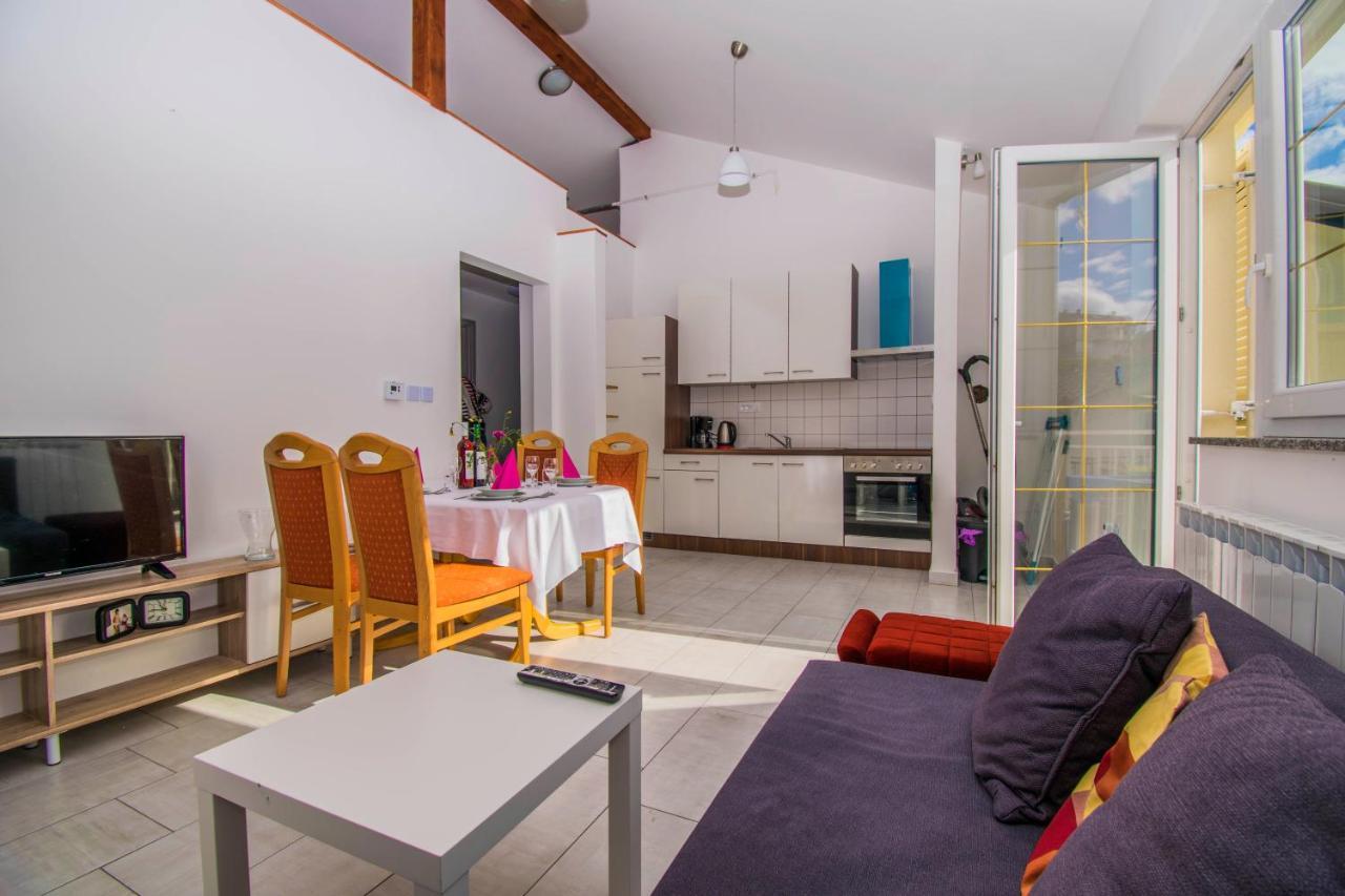 Apartments Relax Near Opatija Exterior foto